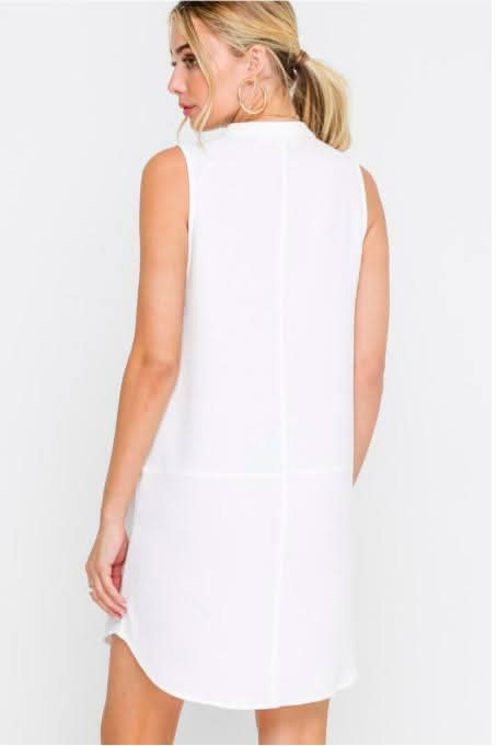 Lush Emma White Sleeveless Shift Dress